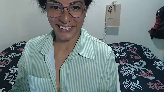 Chatroom XXX en direct de kateleyagrey