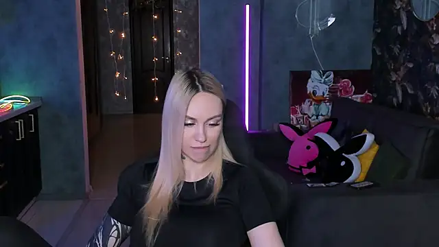 Blckmirrorr Live XXX Chat