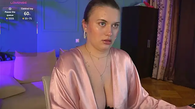 Chatroom XXX en direct de Margot_Ocean