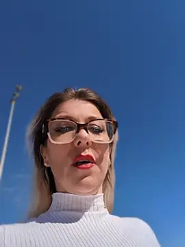 ManuelaX Webcam show