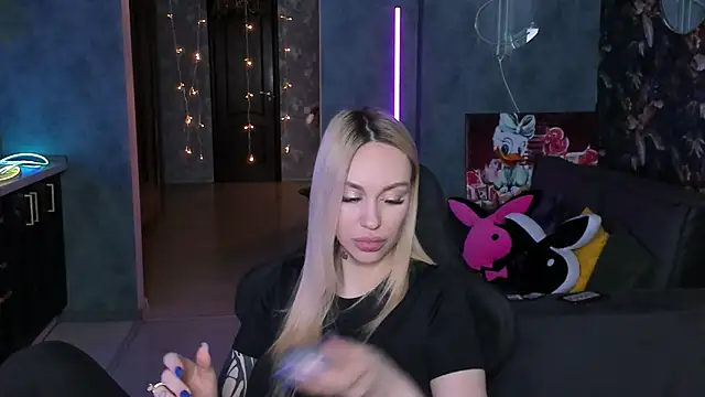 Онлайн чат XXX Blckmirrorr