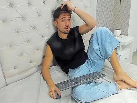BrunoTurnerr Webcam-Show