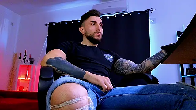 MightyAaron66 Adlı Modelin Web Kamerası Şovu