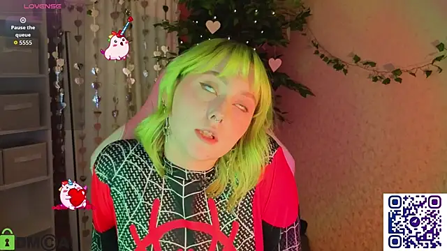 Roziett_Belle Adlı Modelin Canlı XXX Sohbeti