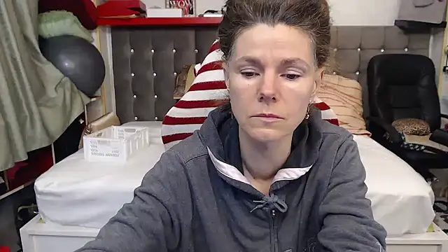 kellyterapy élő XXX-chatje