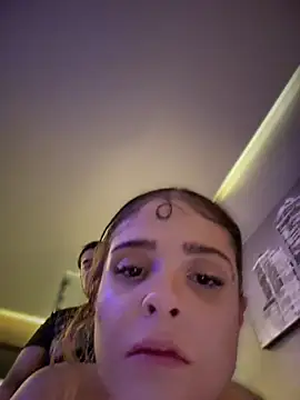 LoganPeny's Live XXX Chat