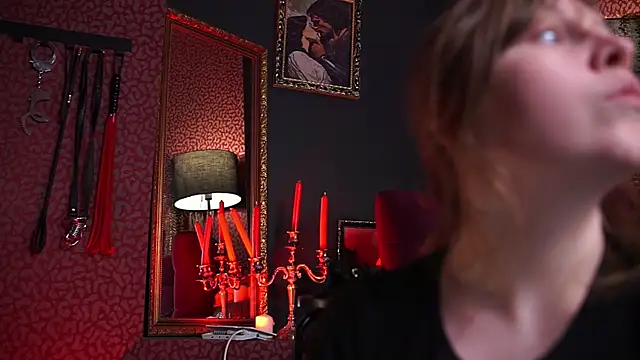 Chat XXX ao vivo de Sense_Of_Rosemary