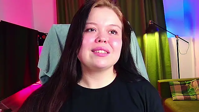 MartishaAddamsのライブXXXチャット