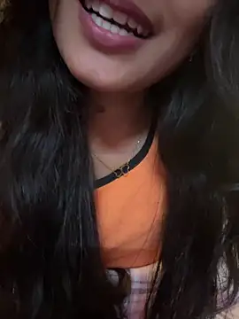 Rakhiii12のライブXXXチャット