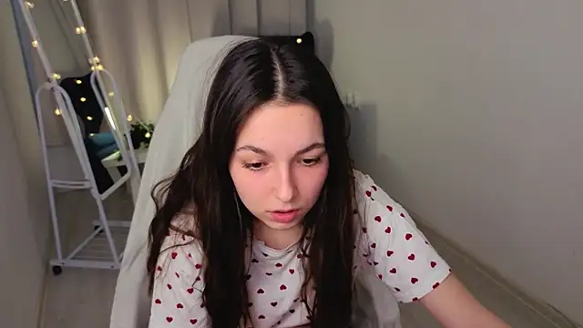 BellaThery's Live XXX Chat