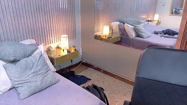 แชท XXX สดของ Eli666uwu