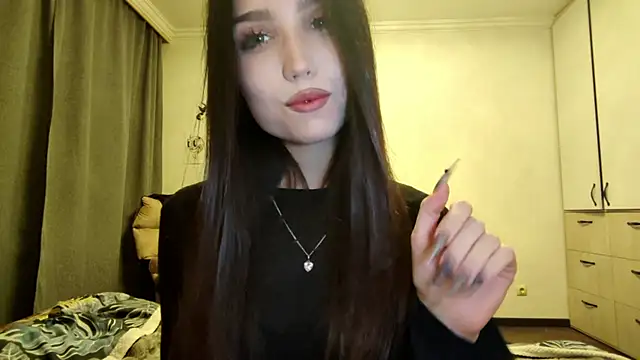 دردشة Qwami_Amie الجنسية المباشرة