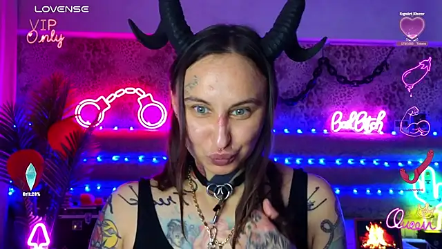 XXX chat uživo modela Cool_Freak_