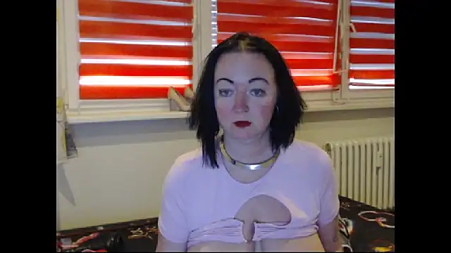 XXX chat uživo modela Alexie33