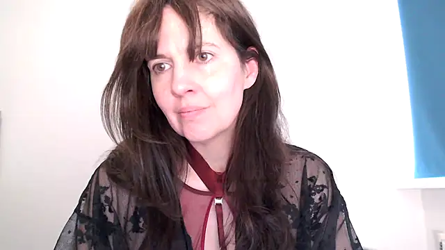 Ella_Next_Door Webcam Show