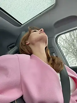 -AngelAri-'s Live XXX Chat