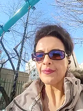 Show modela RebeccaNoble na web-kameri