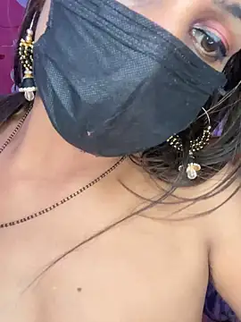 CUTI-NAINA's Live XXX Chat