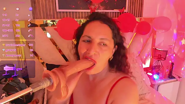 Luna_Naughty1 即時 XXX 聊天