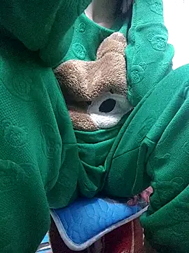 Haralushiaaa Adlı Modelin Web Kamerası Şovu