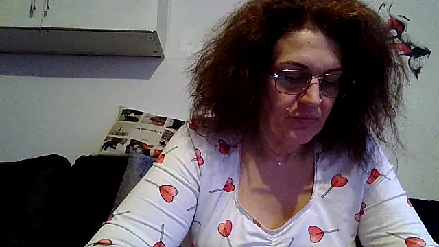 RubyyRosee 라이브 XXX 채팅