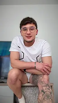 Chat XXX en directo de Massimo_Fiore