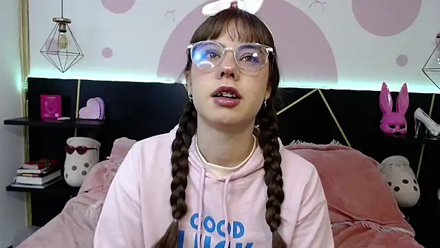 DanniAbbey live XXX chat