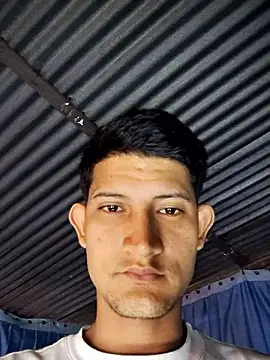 Juan_Hotcaliemte 在線直播表演