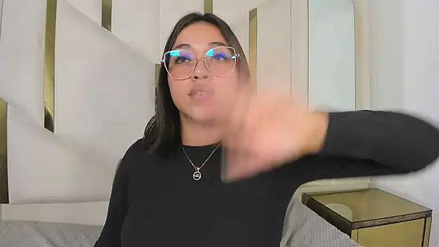 IsabellRodriguez18のライブXXXチャット