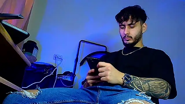 Chat XXX en directo de XanderCage99