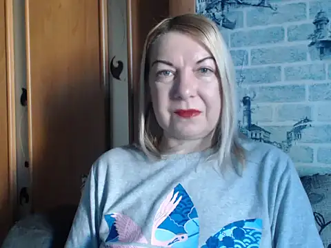 Lillia_Ray Adlı Modelin Canlı XXX Sohbeti