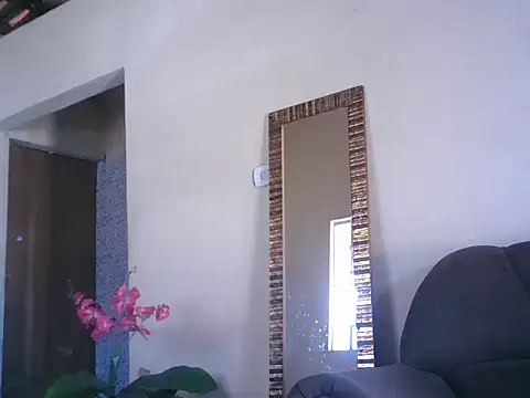 lorraine2036 – webcam-show