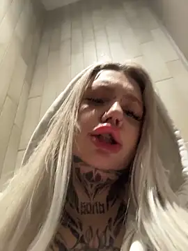 Chiibi Adlı Modelin Canlı XXX Sohbeti