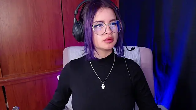 دردشة Raventh_ الجنسية المباشرة