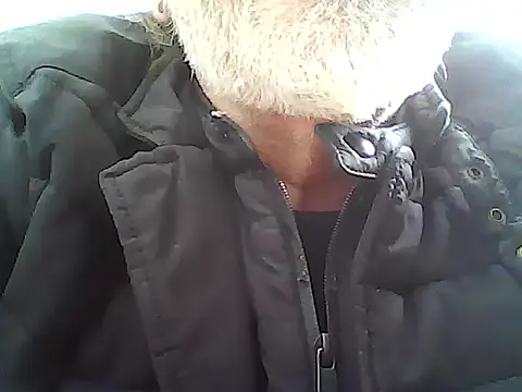 xcimeru Show in webcam