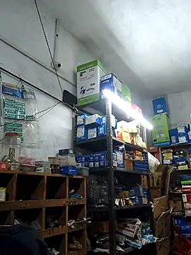 SrmotrsのライブXXXチャット