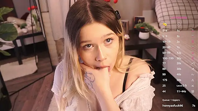 Love_audirs6's Live XXX Chat