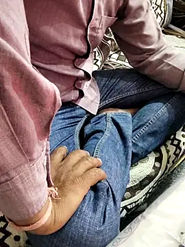 CHOUDHARY1985 在線直播表演