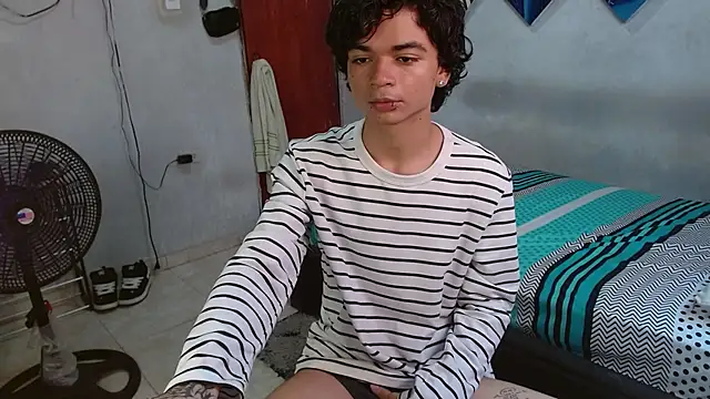 XXX chat uživo modela Lovebeng_