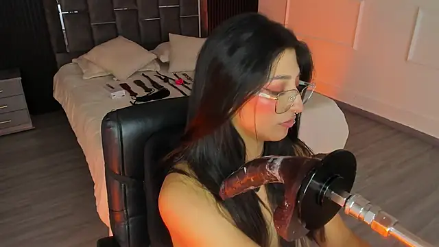 Gabrielakassi élő XXX-chatje