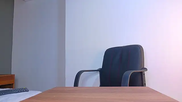 RiriiBrunette__ – Naživo XXX chat