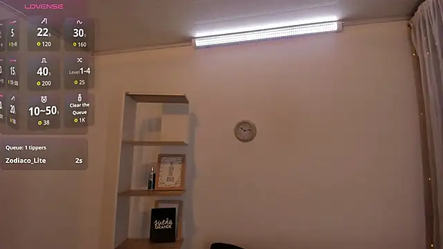 Mia_vitaler Adlı Modelin Canlı XXX Sohbeti