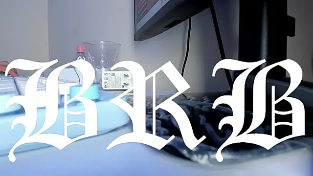 XXX chat uživo modela harry_jonshon69