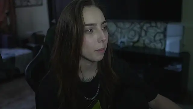 Carolina_G0lden élő XXX-chatje