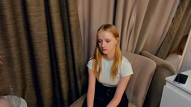 ErinnStandifer – Live XXX-chat