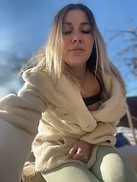 Chatroom XXX en direct de SweetCuteGirls1023