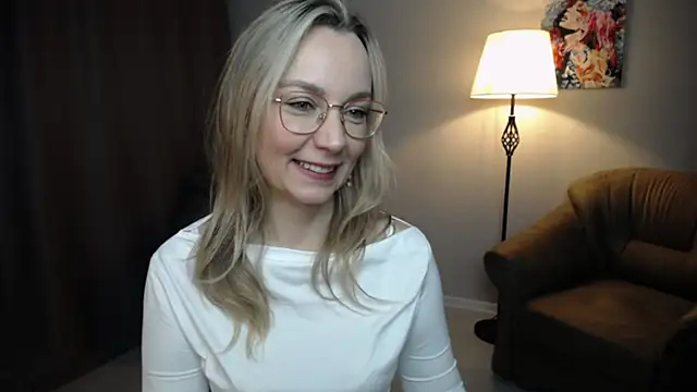 Ava_Elior Chat XXX in diretta