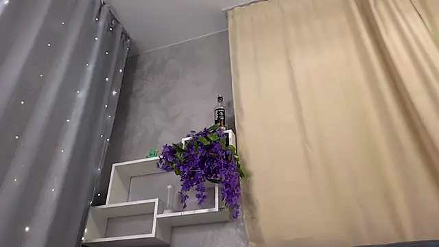 ElissaGlodn Live XXX chat