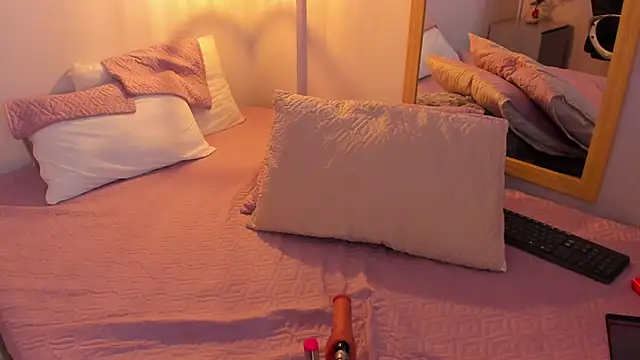 Julieth_brown_ Adlı Modelin Canlı XXX Sohbeti