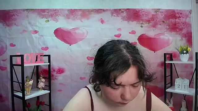 Онлайн чат XXX NeonilaLisova